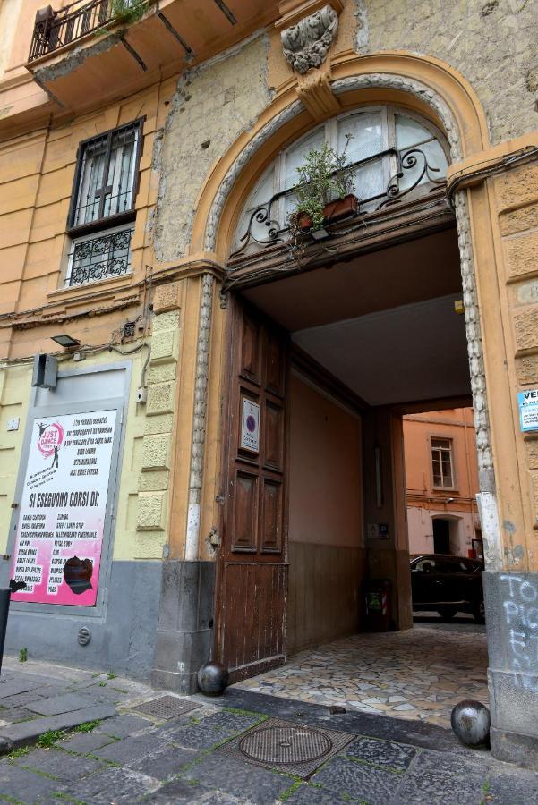 Vivi A Napoli Bed & Breakfast Exterior photo